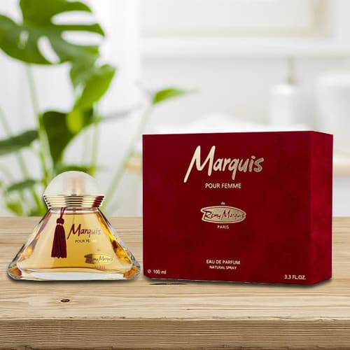 Amazing Remy Marquis Pour Perfume for Women