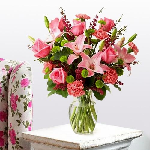 Royal arrangement of Lilies, Roses and Carnations